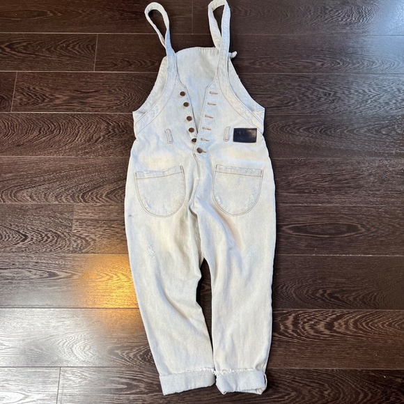 Trendy Stone Washed Overalls With Open Sides - Picture 2 of 6 Trendy Stone Wash - Picture 5 of 6